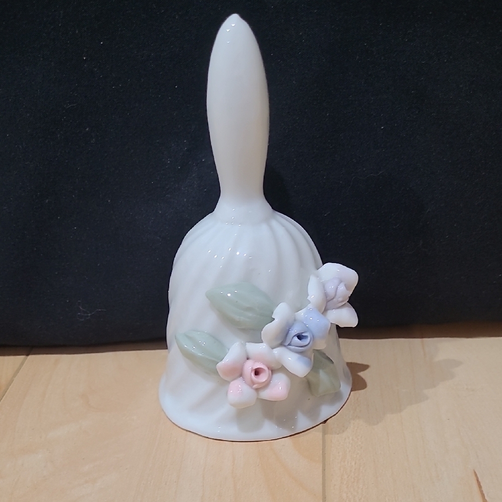 Elegant Floral White Bell